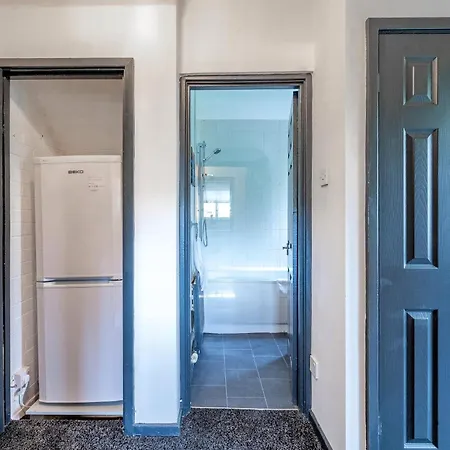 *ra26s* For Your Relaxed & Cosy + Free Parking + Free Fast Wifi * * Leeds (West Yorkshire)