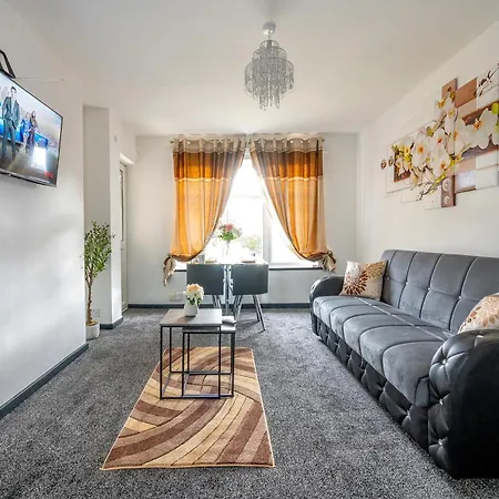 *ra26s* For Your Relaxed & Cosy + Free Parking + Free Fast Wifi * Homestay Leeds (West Yorkshire)